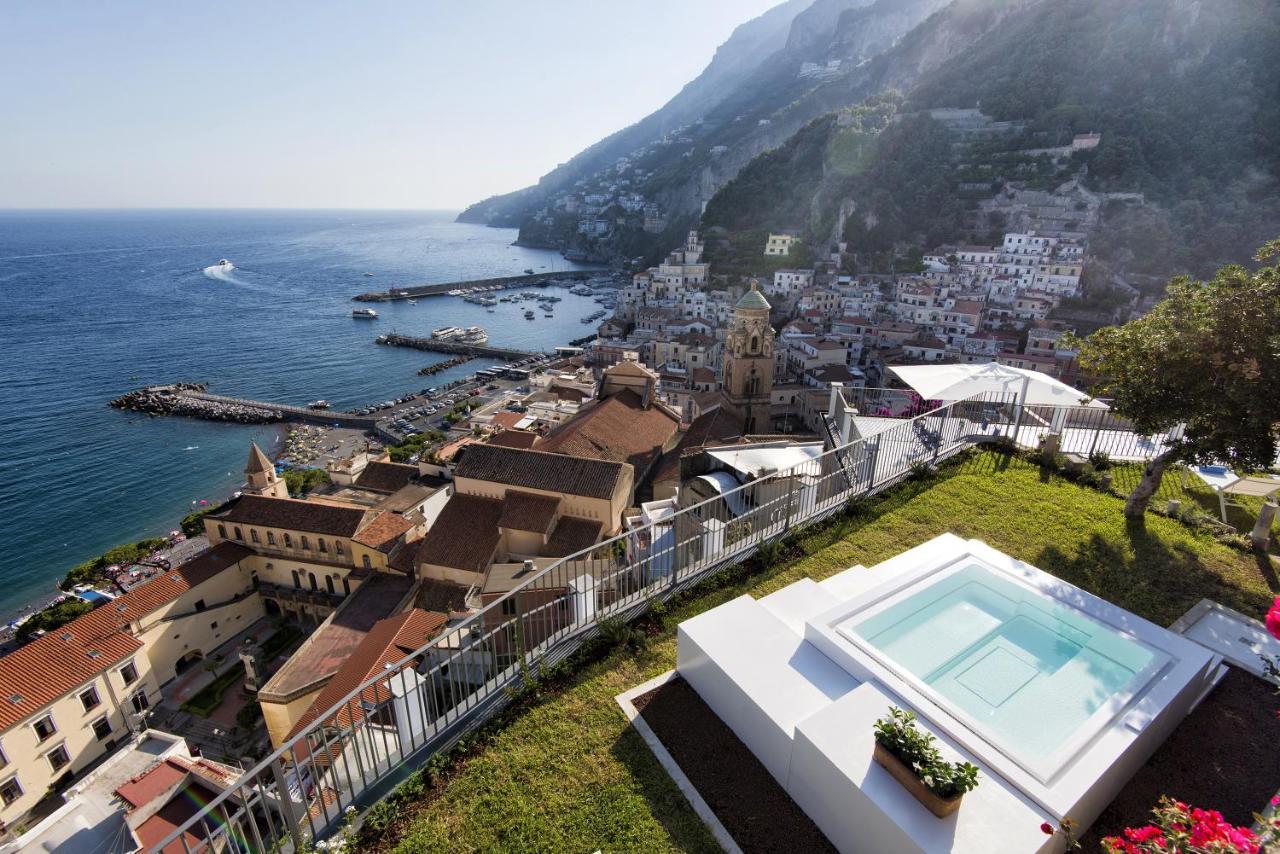 Amore Rentals - Palazzo Della Storia Amalfi Exterior foto
